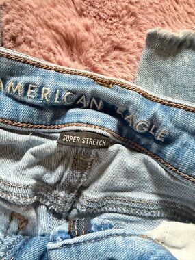 American Eagle Outfitters Light Blue Super Stretch Skinny Jeans